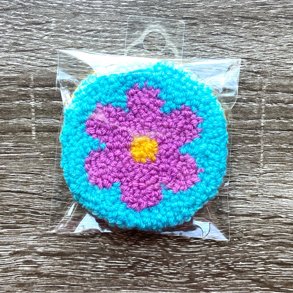 Blue floral car coaster
